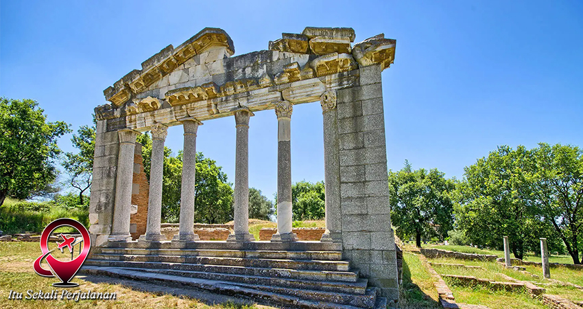 Menapak Tilas Sejarah di Apollonia, Albania